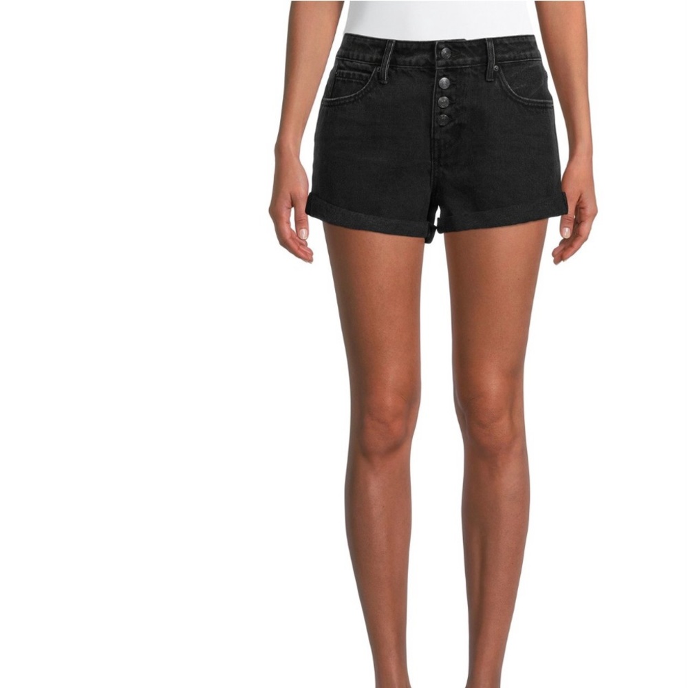 NWT! No Boundaries low rise 5” inseam black button fly denim jean shorts